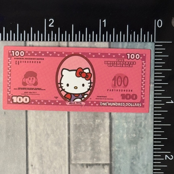 🌀10/$10🌀 Sanrio Banknote Reusable Waterproof Vinyl Sticker Decal - Picture 1 of 1